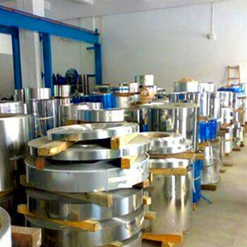 No4 산업 제조용으로 0.1mm 용도 및 520-750 MPa 당밀 강도를 가진 완성 스테인레스 스틸 스트립