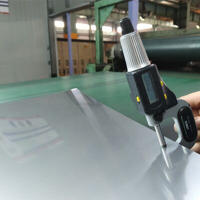 515 MPa의 팽창 강도와 870°C의 온도 저항성을 가진 냉면 스테인레스 스틸 파이프