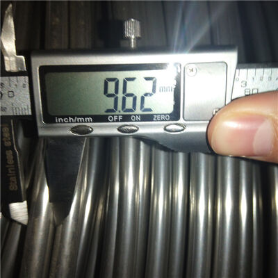 정밀 냉불 스테인리스 스틸 코일 520-750 MPa 긴장 강도 및 산업용 부식 저항